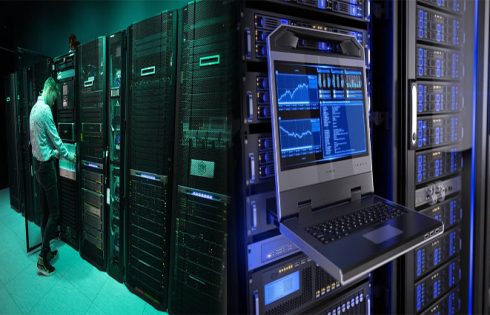 Evolution of Information Technology: From Mainframes to Cloud Computing